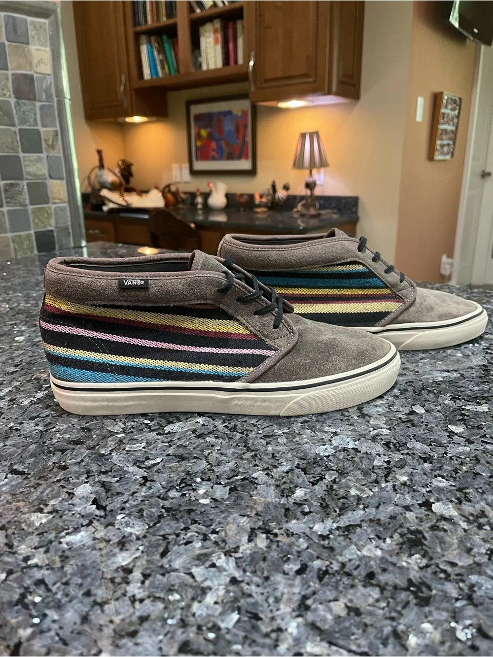 Vans Guate Stripe Gray Suede Chukka Boots with Multicolor Stripes Fall 2012 Sz 9